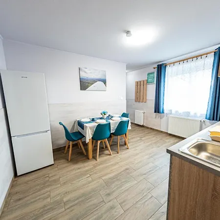 Apartament Arza Sosto Mestecǎneşti