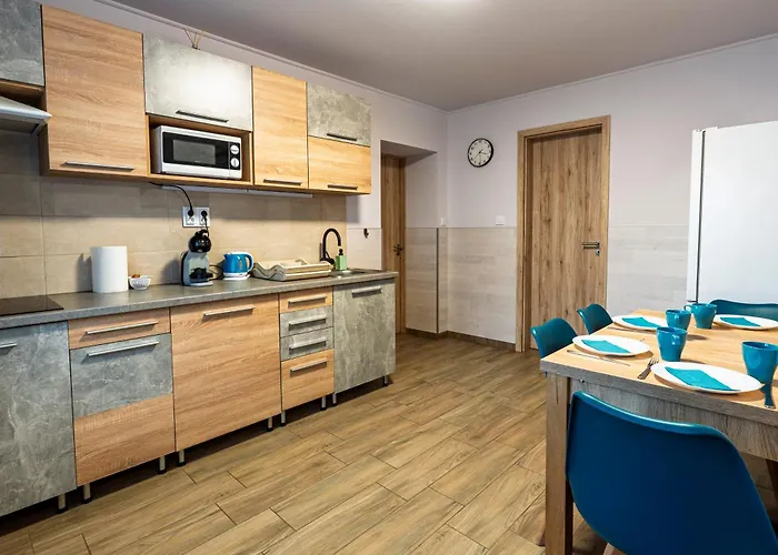 Arza Sosto * Nyíregyháza