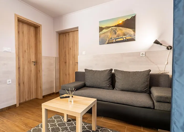 Arza Sosto * Nyíregyháza